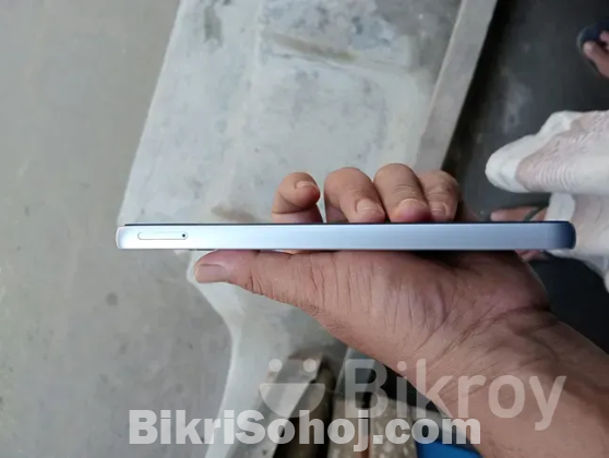 Urgent Sell Samsung A05s full box